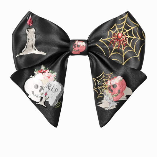 Bow hair clip. Gothic style