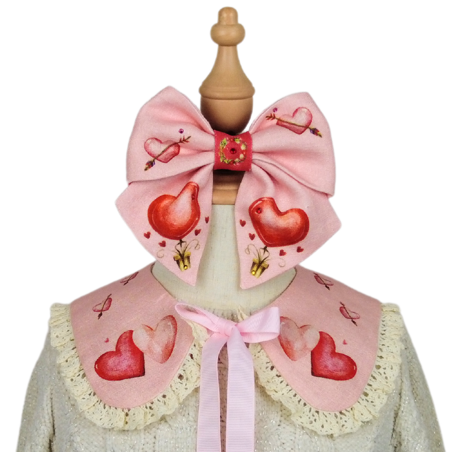 Bow & Collar Tender Hearts Set